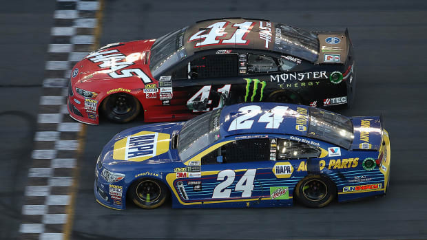 kurt-busch-wins-daytona-500-feb-26.jpg